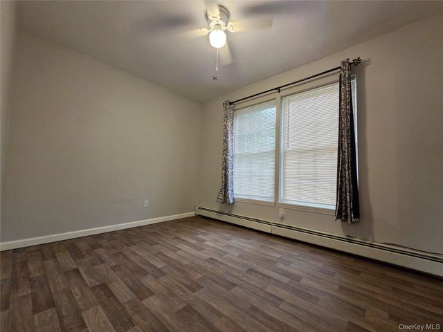 706 Tower Avenue B, Maybrook, NY 12543