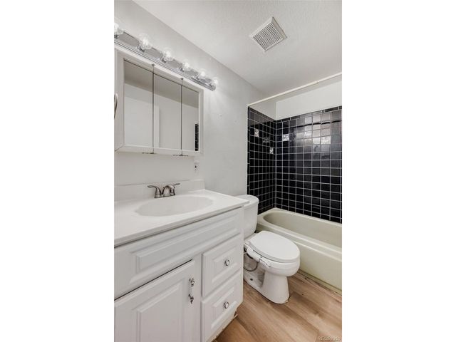 1138 Hover St, Longmont, CO 80501