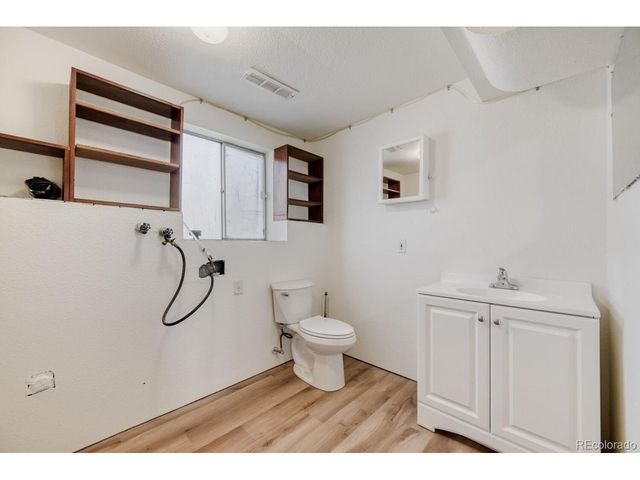 1138 Hover St, Longmont, CO 80501