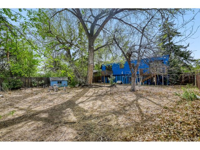 1138 Hover St, Longmont, CO 80501