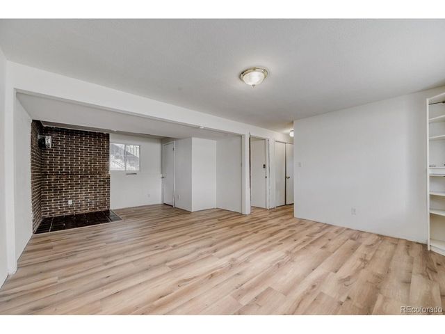1138 Hover St, Longmont, CO 80501