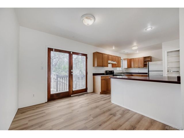 1138 Hover St, Longmont, CO 80501
