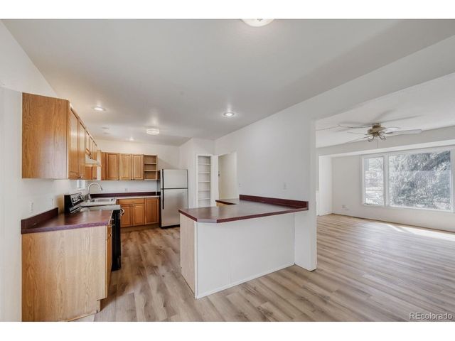 1138 Hover St, Longmont, CO 80501