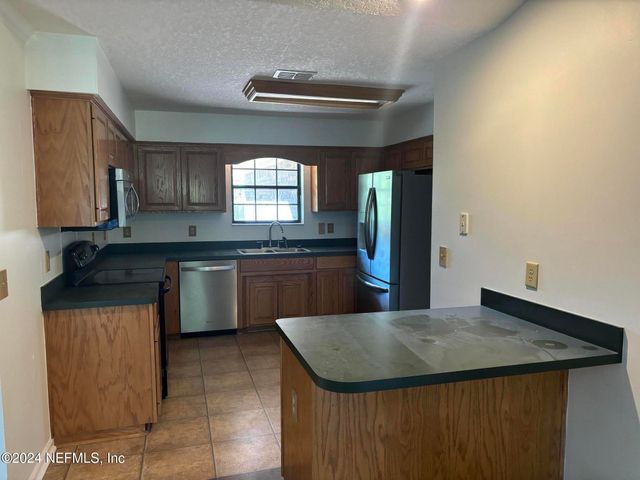 10111 BRADLEY Road, Jacksonville, FL 32246