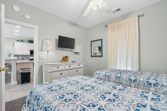 4890 Luster Leaf Cir Apt 203, Myrtle Beach, SC 29577