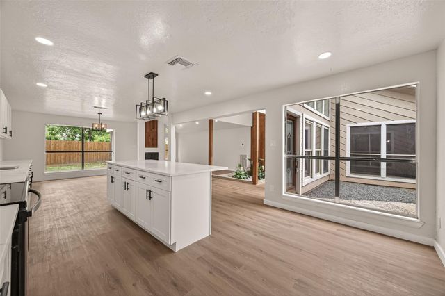 6026 Downwood Forest Drive, Houston, TX 77088