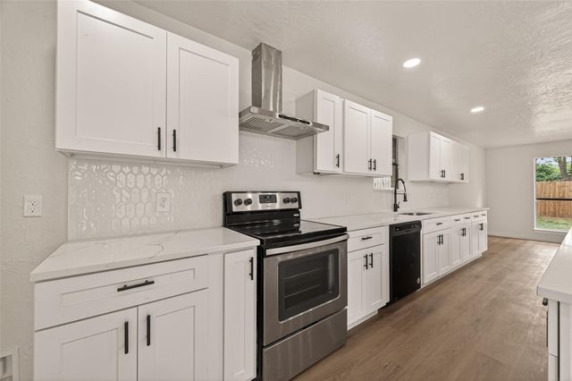 6026 Downwood Forest Drive, Houston, TX 77088