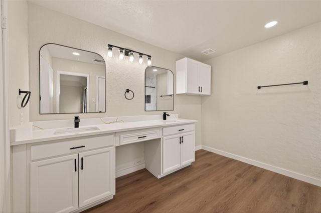 6026 Downwood Forest Drive, Houston, TX 77088