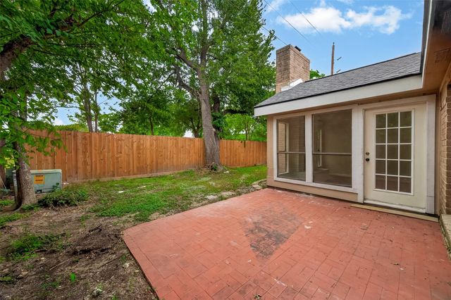 6026 Downwood Forest Drive, Houston, TX 77088
