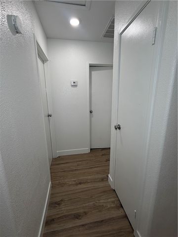 209 East Van Wagenen Street, Henderson, NV 89015