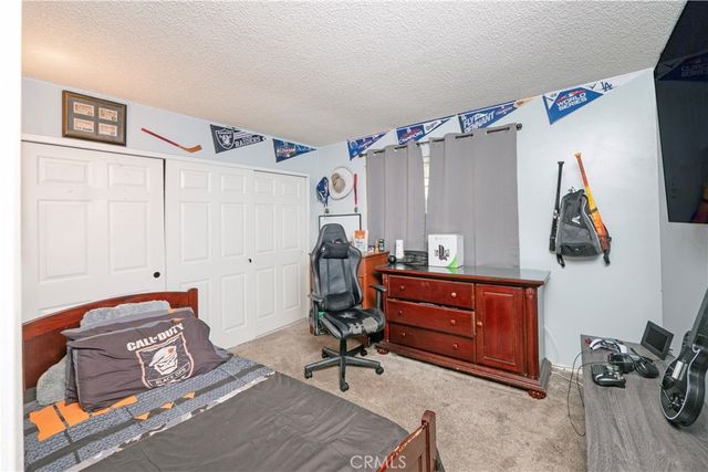 6984 Bradford, Highland, CA 92346