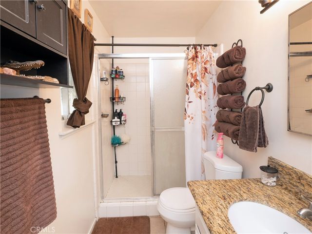 6984 Bradford, Highland, CA 92346