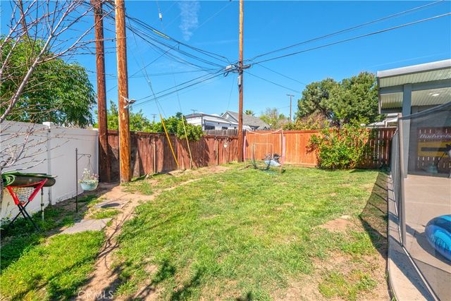 6984 Bradford, Highland, CA 92346