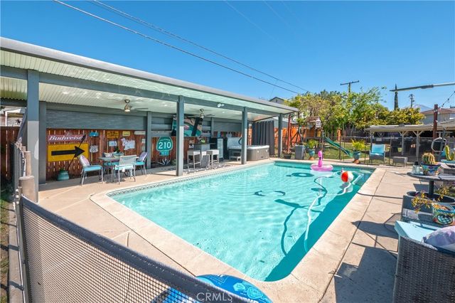 6984 Bradford, Highland, CA 92346