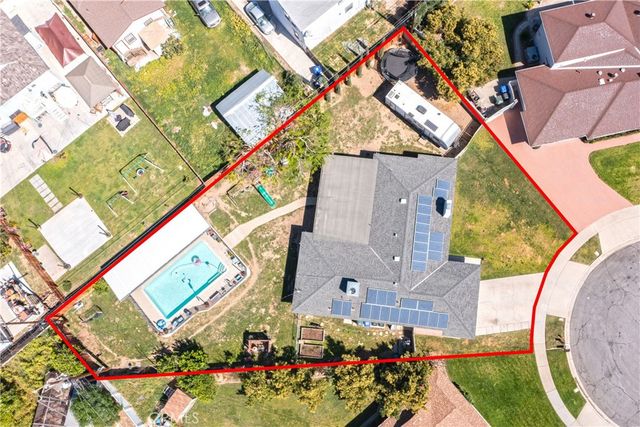 6984 Bradford, Highland, CA 92346