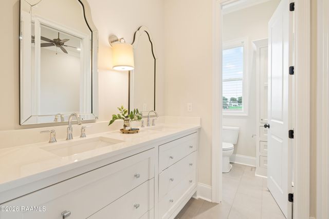 305 Stony Trek Drive, Youngsville, LA 70592