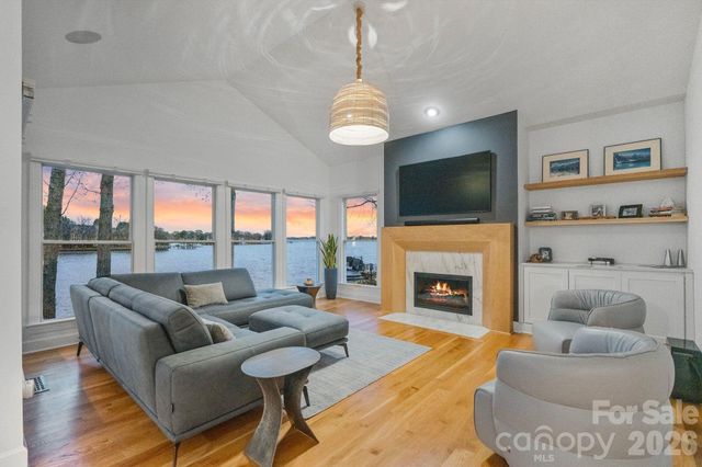 17723 Springwinds Drive, Cornelius, NC 28031