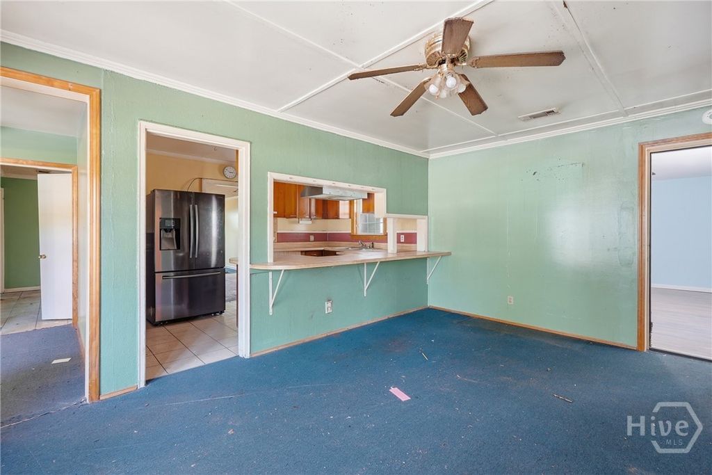Image 19 of property listing at 7217 Van Buren Avenue, Savannah, GA 31406
