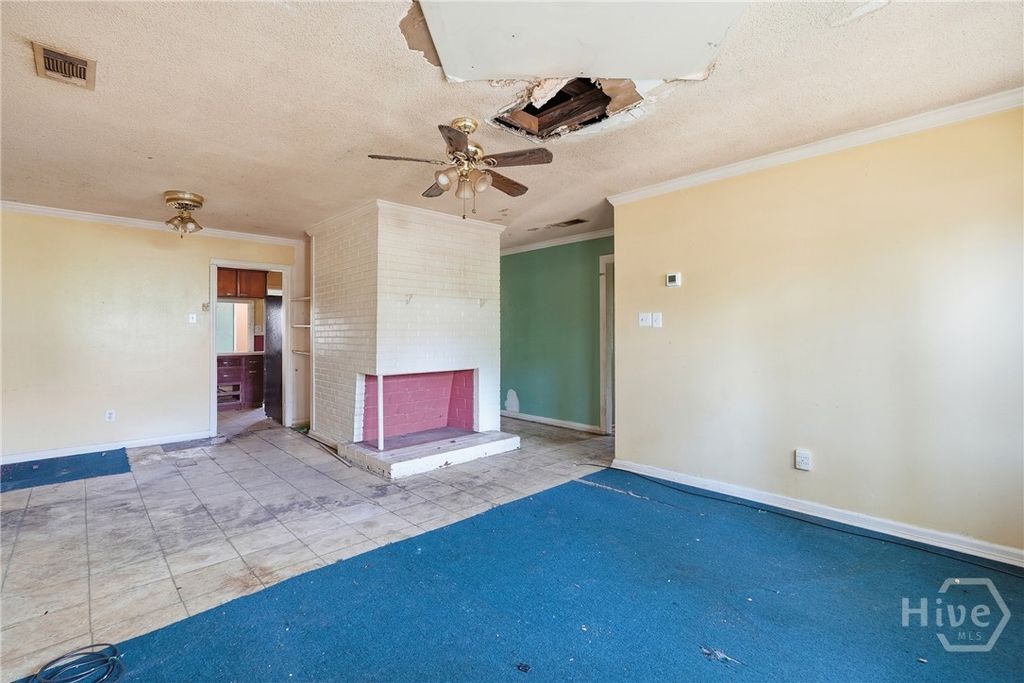 Image 5 of property listing at 7217 Van Buren Avenue, Savannah, GA 31406