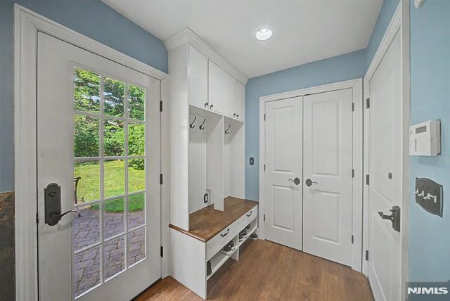 9 Woodland Park Drive, Tenafly, NJ 07670