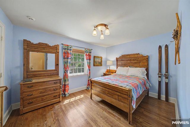 9 Woodland Park Drive, Tenafly, NJ 07670