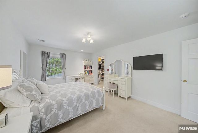 9 Woodland Park Drive, Tenafly, NJ 07670