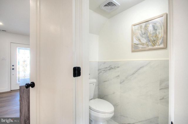 921 N BEECHAM RD, Williamstown, NJ 08094