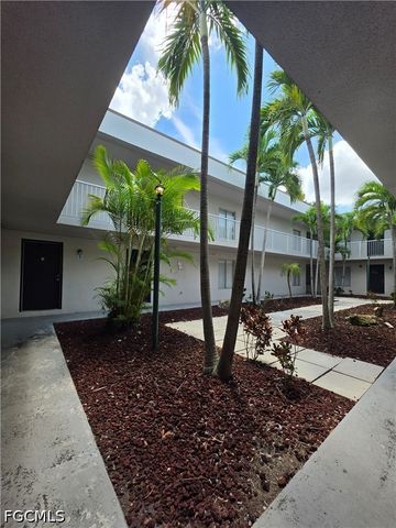 1830 Maravilla AVE 402, Fort Myers, FL 33901