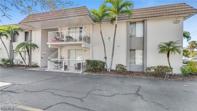 1830 Maravilla AVE 402, Fort Myers, FL 33901