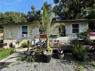 1117 E HUBBARD AVENUE, Deland, FL 32724