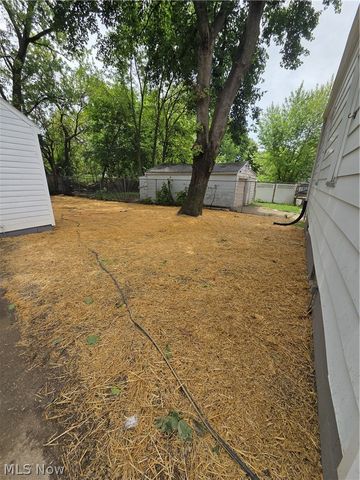 725 Pasadena Avenue, Youngstown, OH 44502