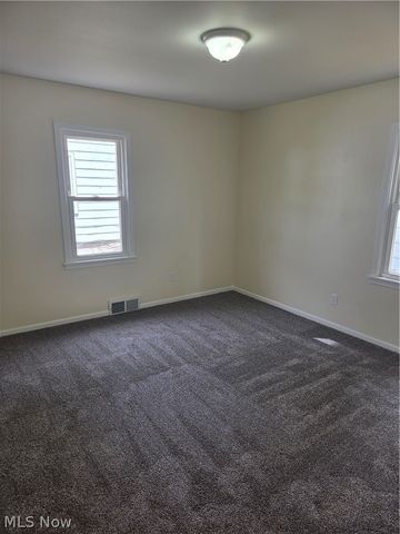 725 Pasadena Avenue, Youngstown, OH 44502