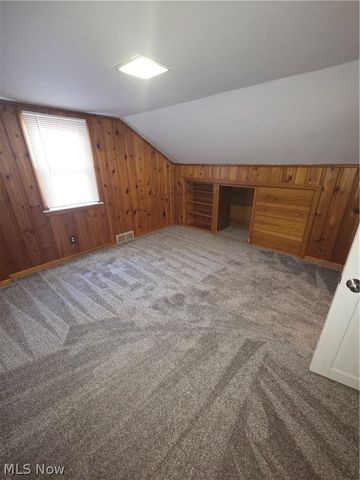 725 Pasadena Avenue, Youngstown, OH 44502