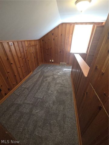 725 Pasadena Avenue, Youngstown, OH 44502