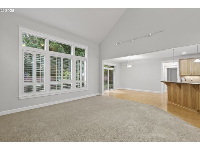 10727 Sw NELSON St, Tualatin, OR 97062