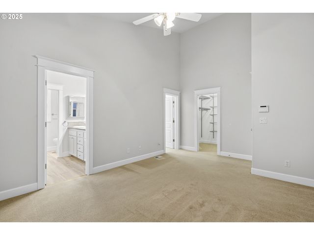 10727 Sw NELSON St, Tualatin, OR 97062