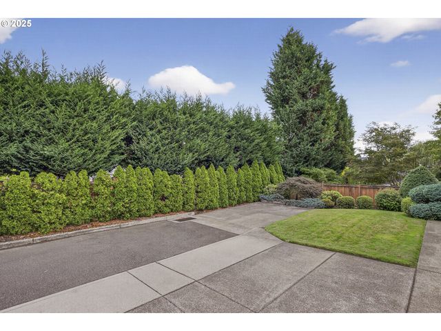 10727 Sw NELSON St, Tualatin, OR 97062