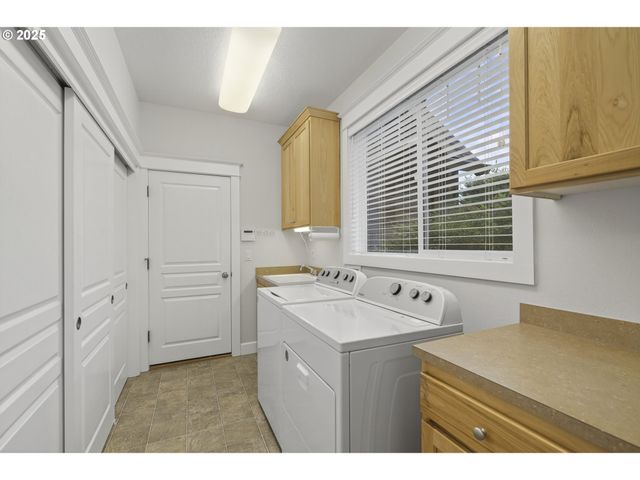 10727 Sw NELSON St, Tualatin, OR 97062