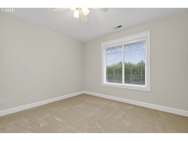 10727 Sw NELSON St, Tualatin, OR 97062