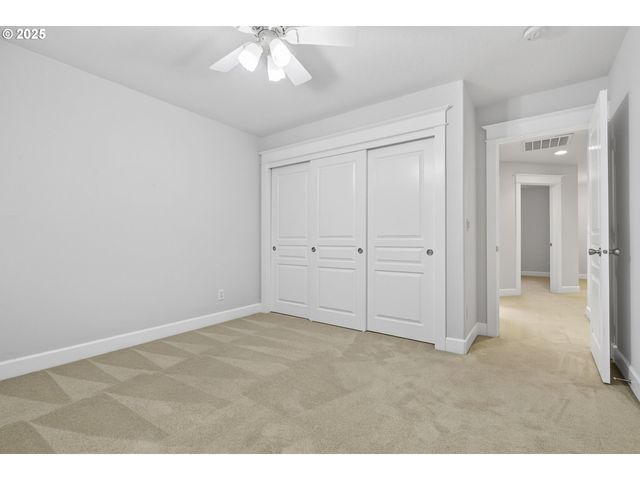 10727 Sw NELSON St, Tualatin, OR 97062