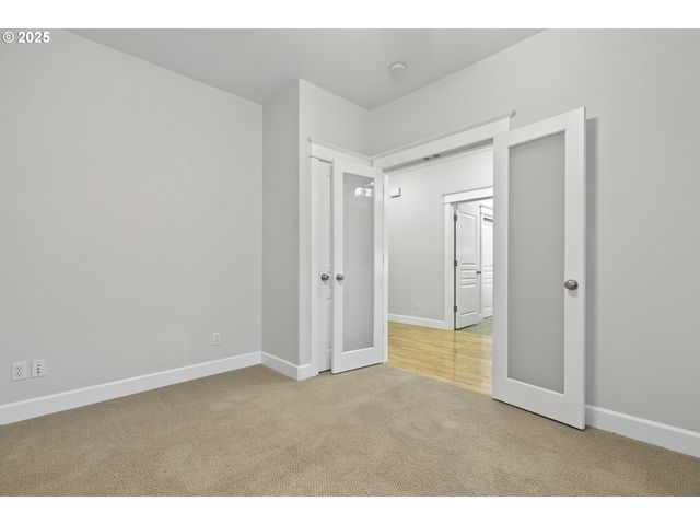 10727 Sw NELSON St, Tualatin, OR 97062