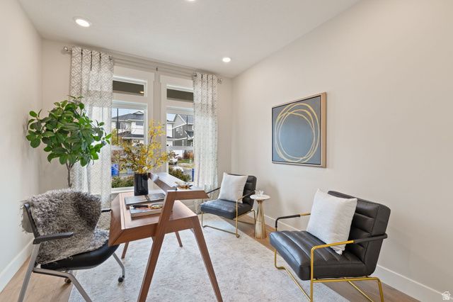 152 E MEANDERING WAY, Saratoga Springs, UT 84045