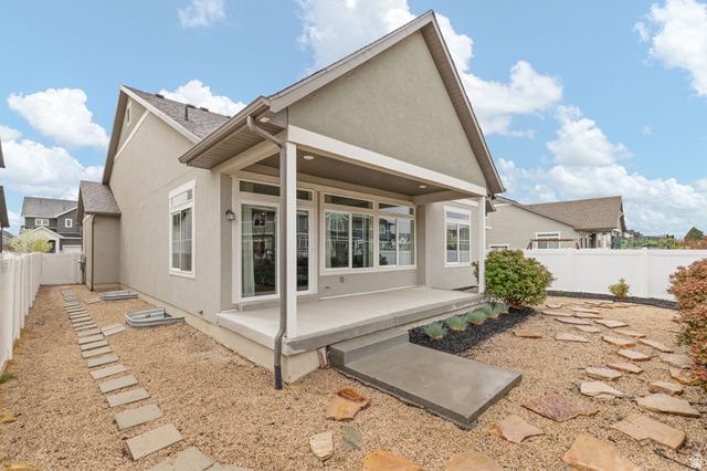 152 E MEANDERING WAY, Saratoga Springs, UT 84045