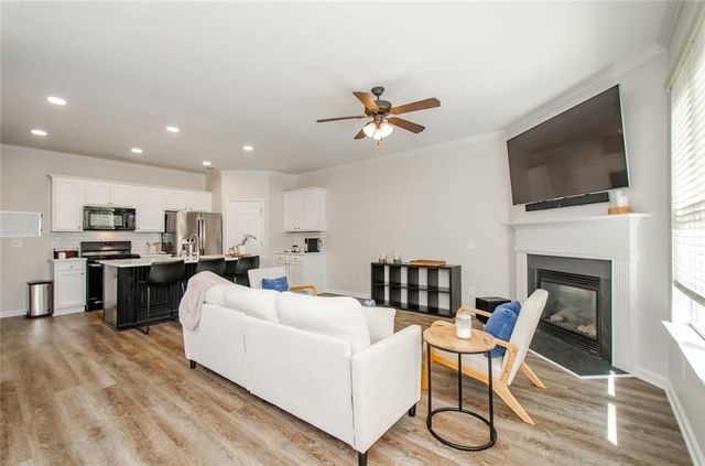 183 Sunset Lane, Woodstock, GA 30189