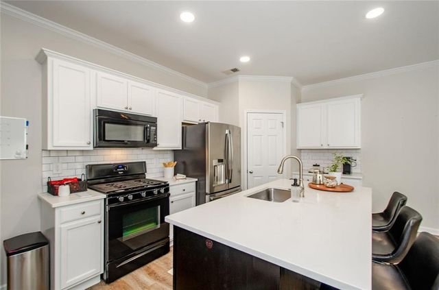 183 Sunset Lane, Woodstock, GA 30189