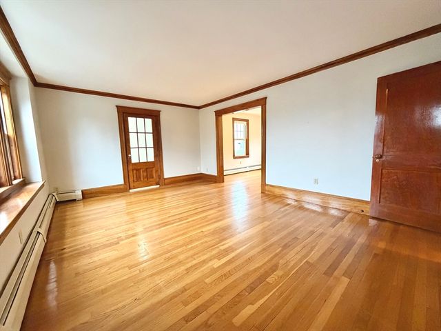 26 Howard St 26, Arlington, MA 02476