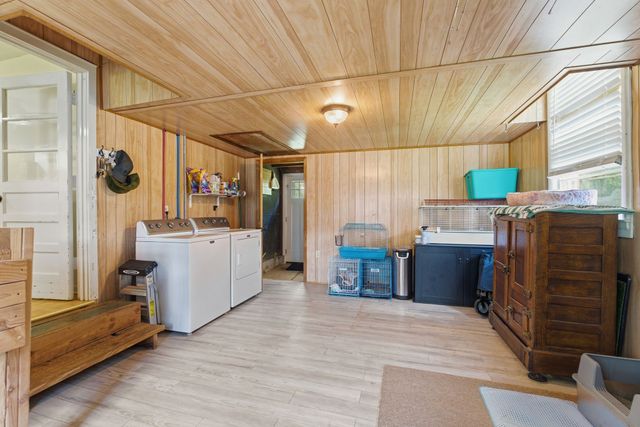 1313 Raby Ave, Shelbyville, TN 37160