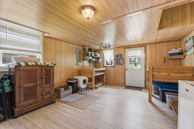 1313 Raby Ave, Shelbyville, TN 37160