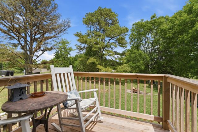 1313 Raby Ave, Shelbyville, TN 37160