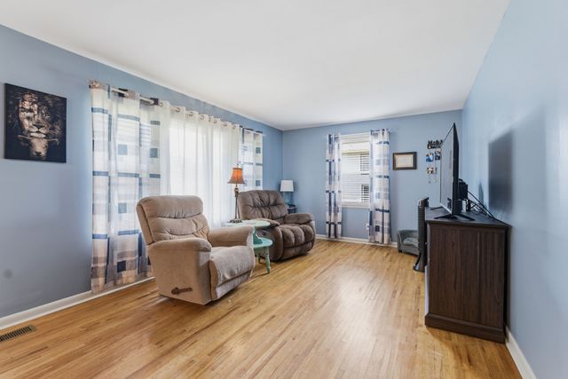 1313 Raby Ave, Shelbyville, TN 37160